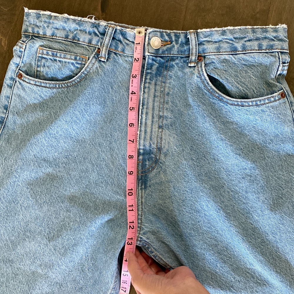 Zara High Rise Mom Fit Ankle Denim Jeans - Picture 12 of 13